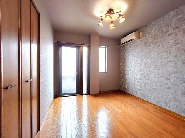 ��ʌ��������܎s�k��y�C���P���ڂ̃}���V�����̋��ԁE���r���O