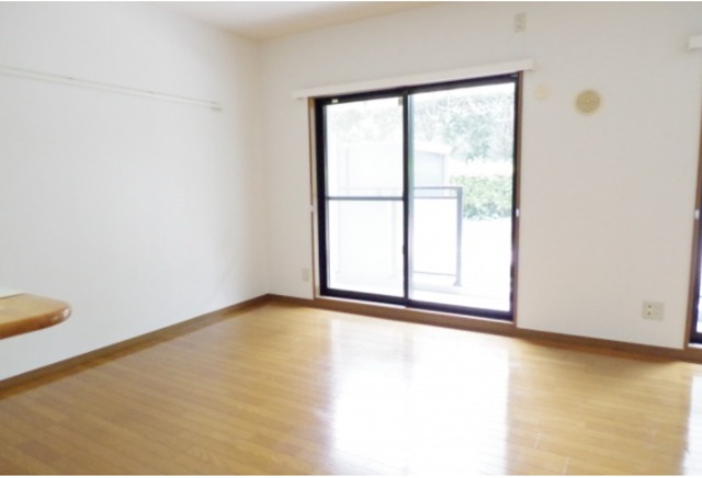 ��ʌ�����s�˒˂R���ڂ̃}���V�����̋��ԁE���r���O