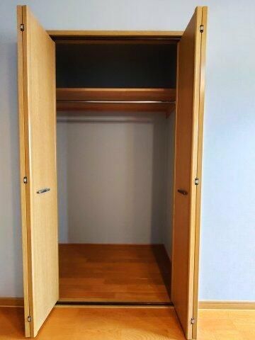 ��ʌ��������܎s�k��y�C���P���ڂ̃}���V�����̎��[