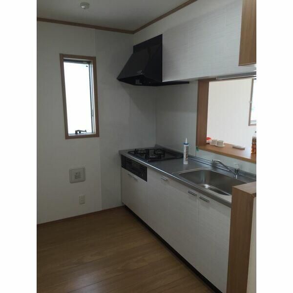 ��ʌ��������܎s��΋�������Q���ڂ̈�ˌ��ẴL�b�`��