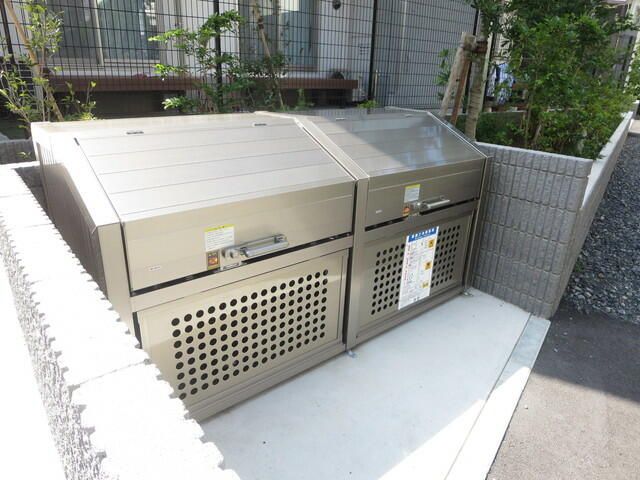 ��ʌ��������܎s�Y�a��{���R���ڂ̃}���V�����̂��̑�