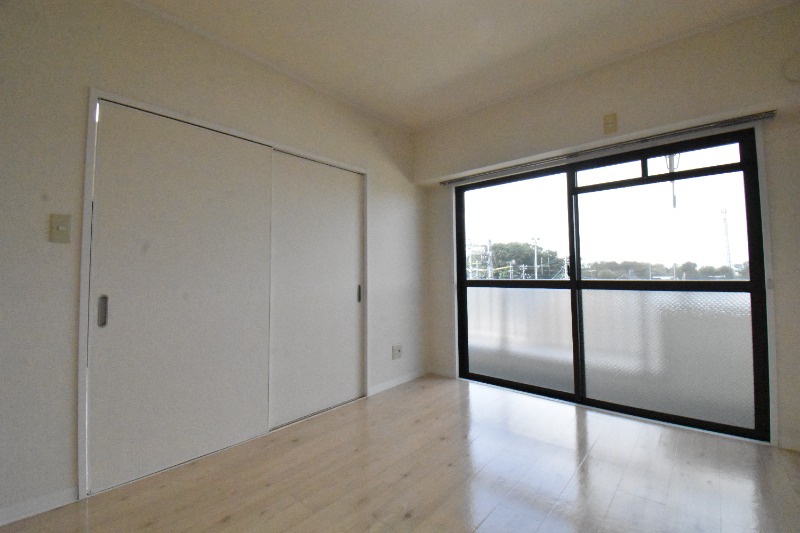 ��ʌ��k�{�s���ۂP���ڂ̃}���V�����̂��̑������E�X�y�[�X