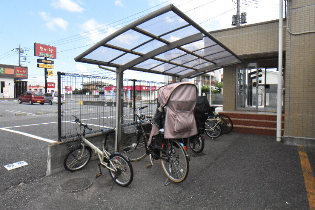 ��ʌ��k�{�s���ۂP���ڂ̃}���V�����̂��̑�