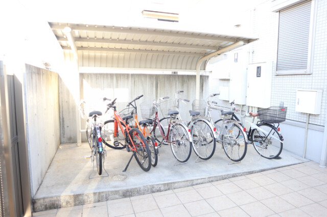 ��ʌ�����s�����R���ڂ̃A�p�[�g�̂��̑�