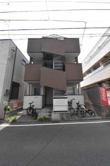 ��ʌ��������܎s�Y�a��{���P���ڂ̃A�p�[�g�̌����O��