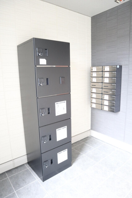 ��ʌ�����s�씵���J�Q���ڂ̃A�p�[�g�̂��̑�