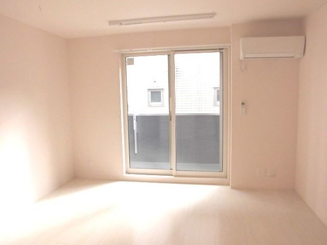 ��ʌ��������܎s�Y�a�擌�����̃A�p�[�g�̋��ԁE���r���O