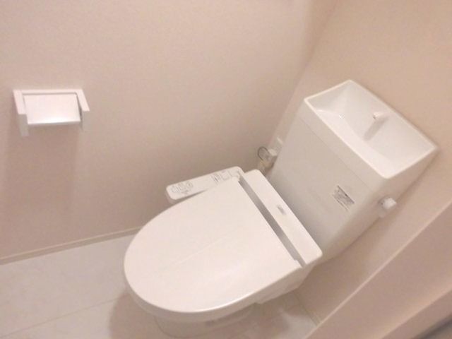 ��ʌ��������܎s�Y�a�擌�����̃A�p�[�g�̃g�C��