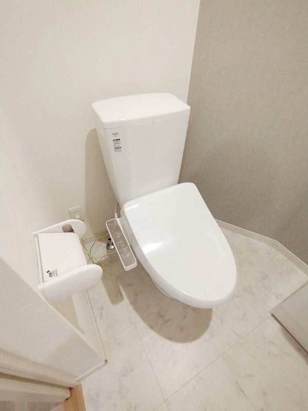 ��ʌ��������܎s������厚���n��̃A�p�[�g�̃g�C��