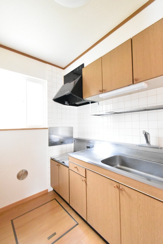 ��ʌ������s���W���ڂ̃A�p�[�g�̃L�b�`��