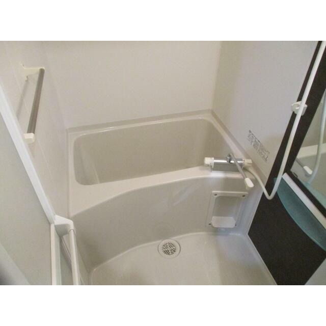 ��ʌ��������܎s��掭��܂T���ڂ̃}���V�����̃o�X