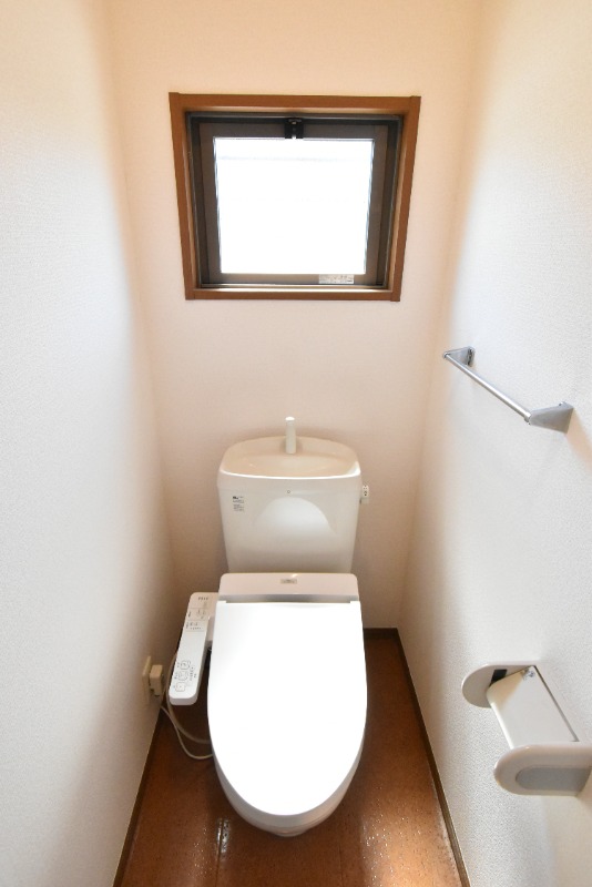 ��ʌ��������܎s�k��g�쒬�P���ڂ̃e���X�n�E�X�̃g�C��