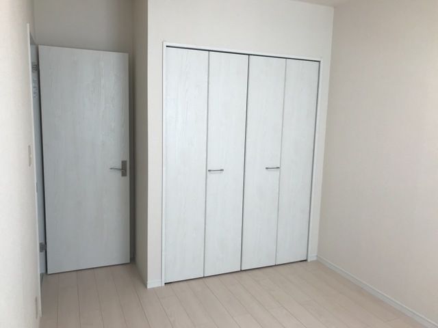 ��ʌ��@�c�s���L�Q���ڂ̃A�p�[�g�̂��̑������E�X�y�[�X