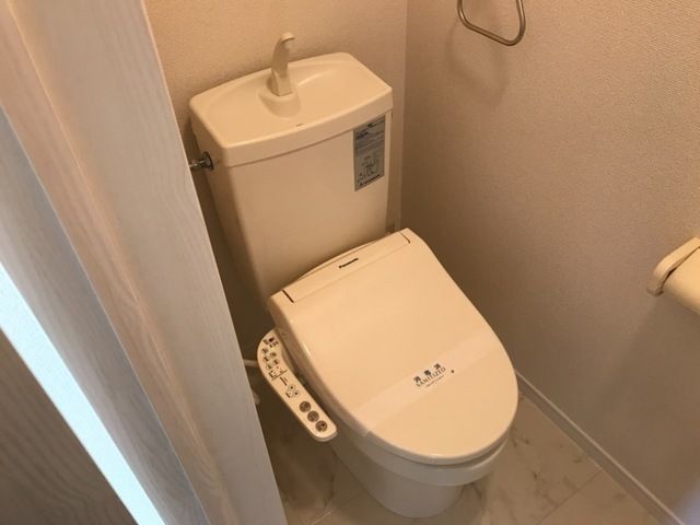 ��ʌ��@�c�s���L�Q���ڂ̃A�p�[�g�̃g�C��