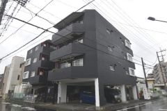 ��ʌ��������܎s�k��听���S����745�̃}���V�����̌����O��