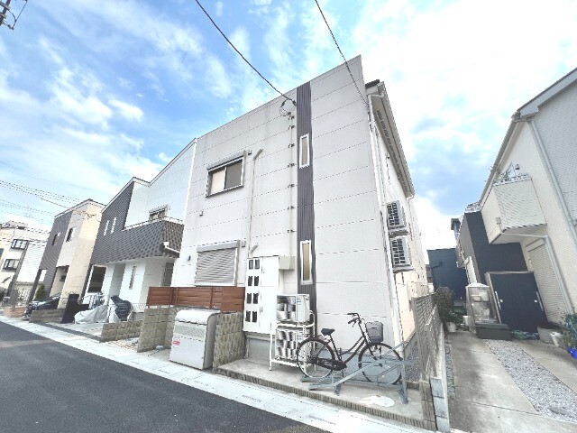 ��ʌ��������܎s�����擌��{�U���ڂ̃A�p�[�g�̌����O��