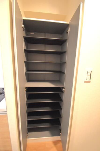 ��ʌ��������܎s�����擌��{�S���ڂ̃}���V�����̂��̑������E�X�y�[�X