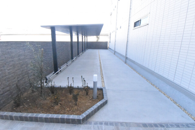 ��ʌ��������܎s��{����ؒ��S���ڂ̃A�p�[�g�̂��̑�