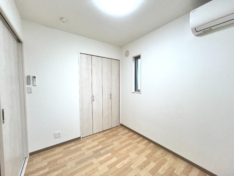 ��ʌ��������܎s�����擌��{�U���ڂ̃A�p�[�g�̂��̑������E�X�y�[�X