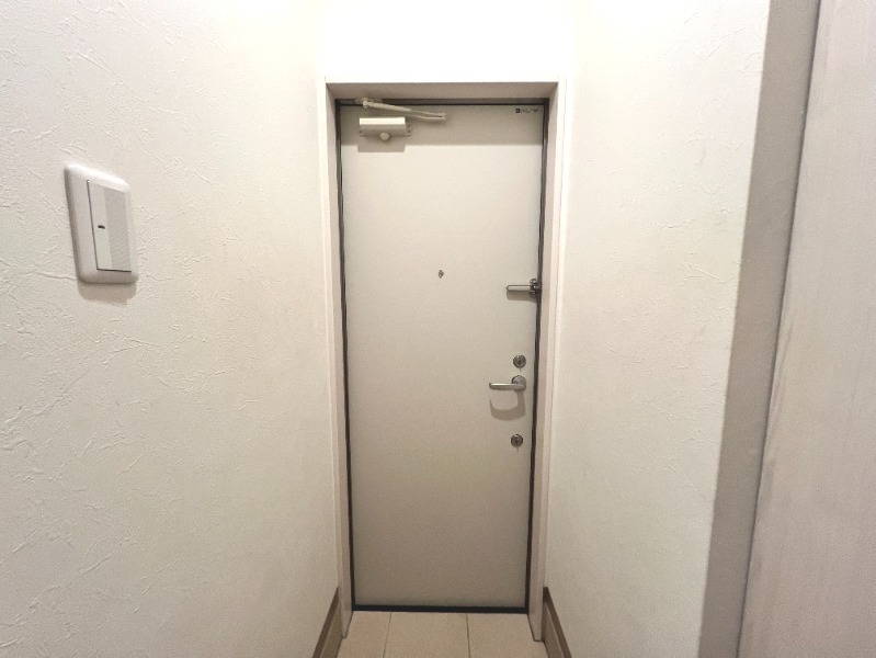 ��ʌ��������܎s�����擌��{�U���ڂ̃A�p�[�g�̌���