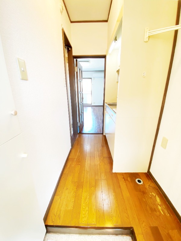 ��ʌ���ˎs�֊ԂP���ڂ̃A�p�[�g�̌���