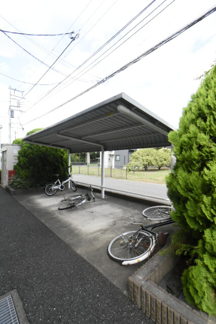 ��ʌ��k�����S�ɓޒ��w���P���ڂ̃A�p�[�g�̂��̑�