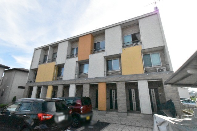 ��ʌ��������܎s��΋�������R����7-20�̃A�p�[�g�̌����O��