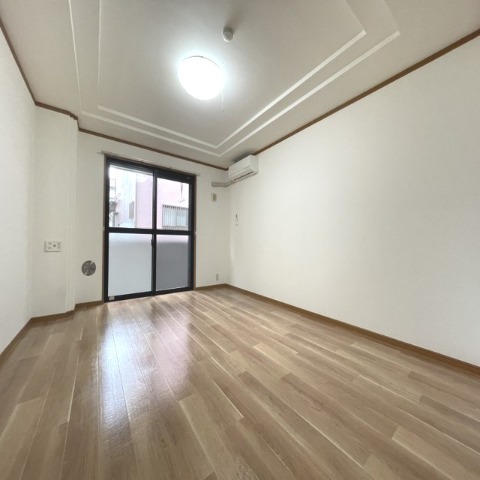 ��ʌ�����s�����R���ڂ̃}���V�����̂��̑������E�X�y�[�X