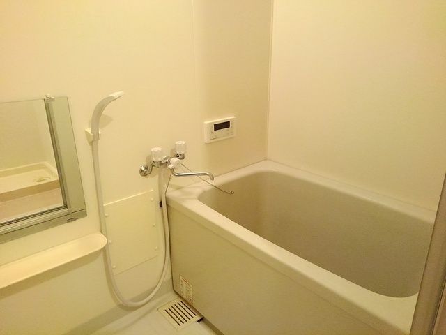 ��ʌ��z�J�s�����Q���ڂ̃}���V�����̃o�X