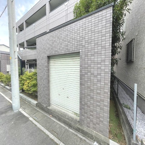 ��ʌ�����s�����R���ڂ̃}���V�����̂��̑�