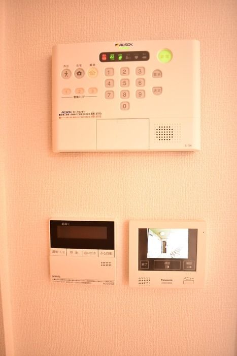 ��ʌ�����s�ђ��̃A�p�[�g�̂��̑�