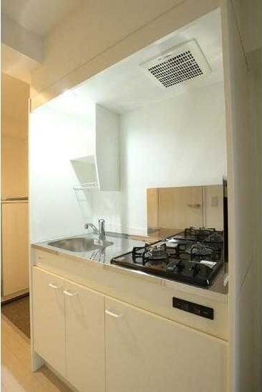 ��ʌ��������܎s��{�擌���Q���ڂ̃}���V�����̃L�b�`��