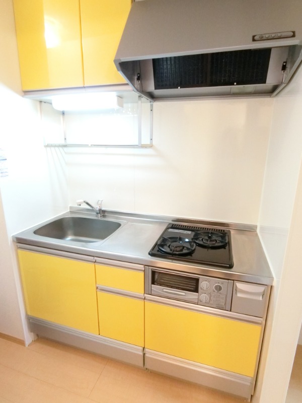 ��ʌ�����s�t���P���ڂ̃A�p�[�g�̃L�b�`��