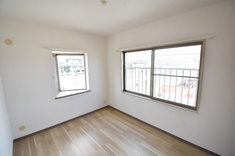 ��ʌ��������܎s������~����R���ڂ̃A�p�[�g�̂��̑������E�X�y�[�X