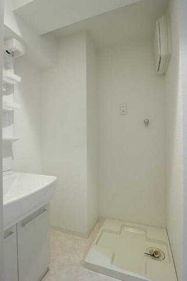 ��ʌ��������܎s��{�擌���Q���ڂ̃}���V�����̂��̑��ݔ�