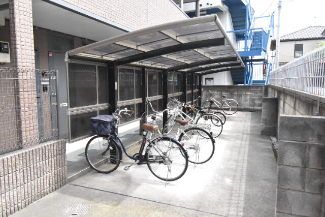 ��ʌ��������܎s�Y�a���؍�R���ڂ̃}���V�����̂��̑�