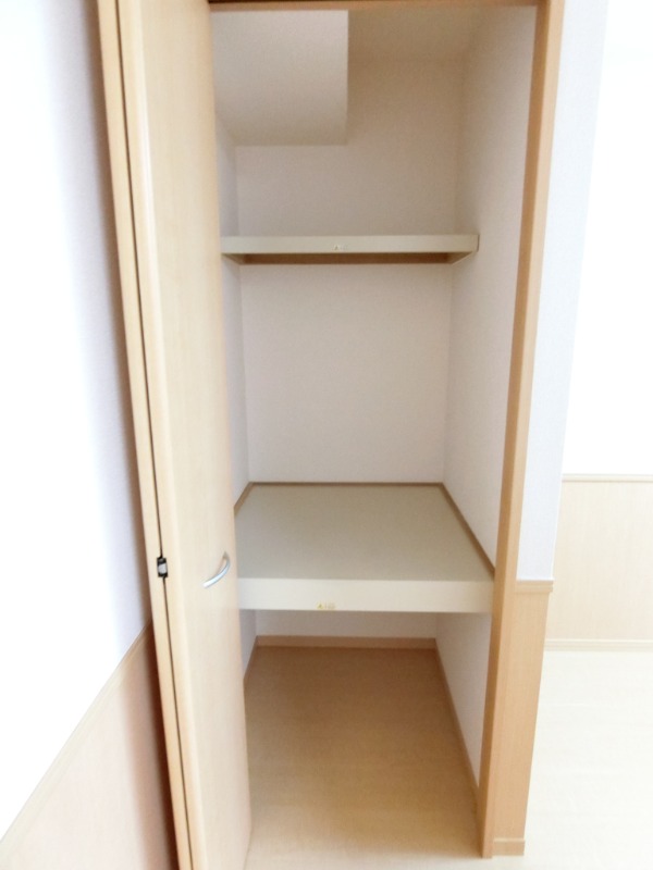 ��ʌ�����s�t���P���ڂ̃A�p�[�g�̎��[