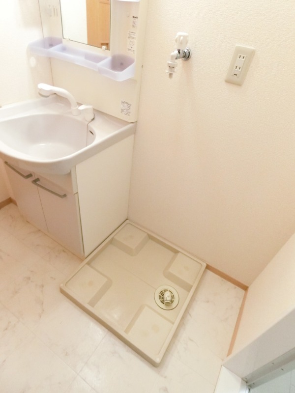 ��ʌ�����s�t���P���ڂ̃A�p�[�g�̂��̑�