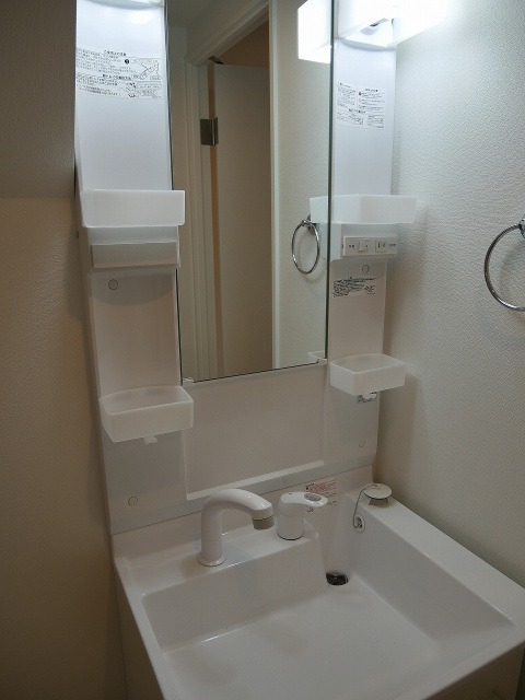 ��ʌ��������܎s������厚�@���̃A�p�[�g�̐��ʏ�