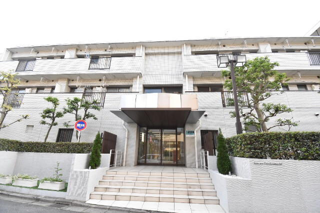 ��ʌ��������܎s�����扺�����U���ڂ̃}���V�����̌����O��