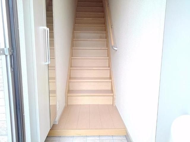 ��ʌ��z�J�s���C�N�^�E���V���ڂ̃A�p�[�g�̌���