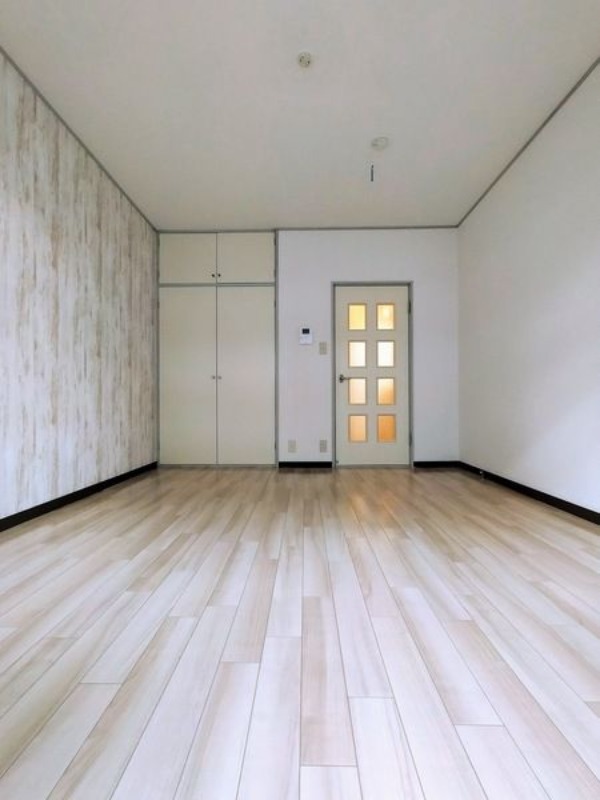 ��ʌ��������܎s��������R���ڂ̃A�p�[�g�̋��ԁE���r���O