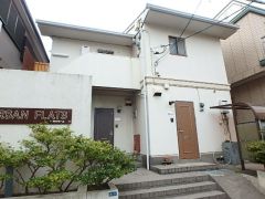 ��ʌ��������܎s������㗎���W����8-15�̃A�p�[�g�̌����O��