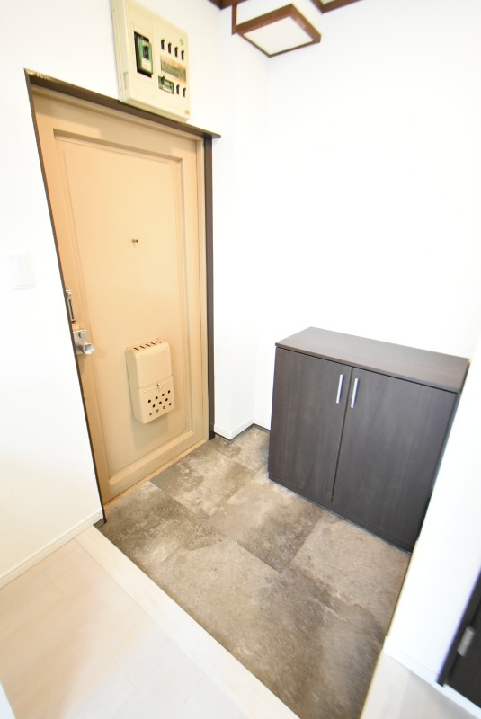 ��ʌ��������܎s�����擌��{�T���ڂ̃}���V�����̌���