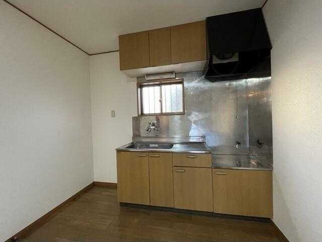 ��ʌ��������܎s��΋�厚��҂̃A�p�[�g�̃L�b�`��