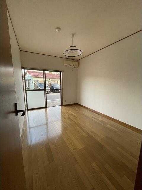 ��ʌ��������܎s��΋�厚��҂̃A�p�[�g�̂��̑������E�X�y�[�X