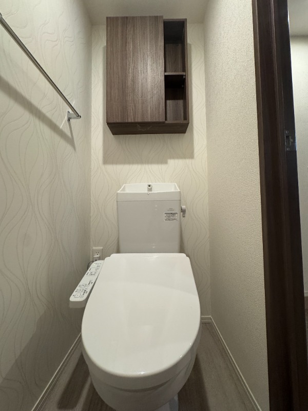 ��ʌ��z�J�s�ԎR���R���ڂ̃A�p�[�g�̃g�C��