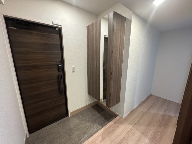 ��ʌ��z�J�s�ԎR���R���ڂ̃A�p�[�g�̌���