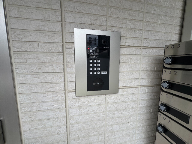 ��ʌ��z�J�s�ԎR���R���ڂ̃A�p�[�g�̂��̑�