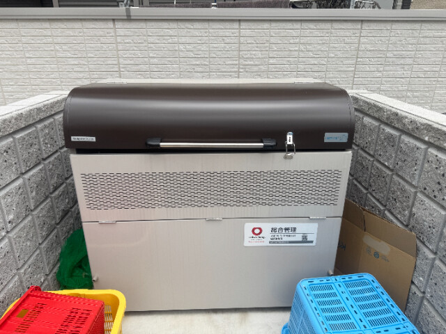 ��ʌ��z�J�s�ԎR���R���ڂ̃A�p�[�g�̂��̑�